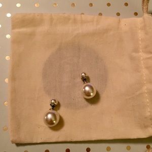 White Double Ball stud Earrings